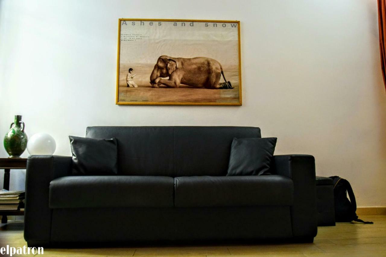 Barberini Holiday House โรม ภายนอก รูปภาพ