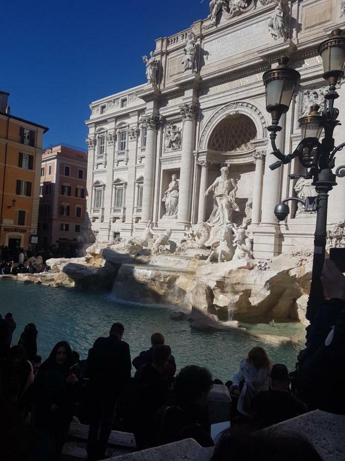 Barberini Holiday House โรม ภายนอก รูปภาพ